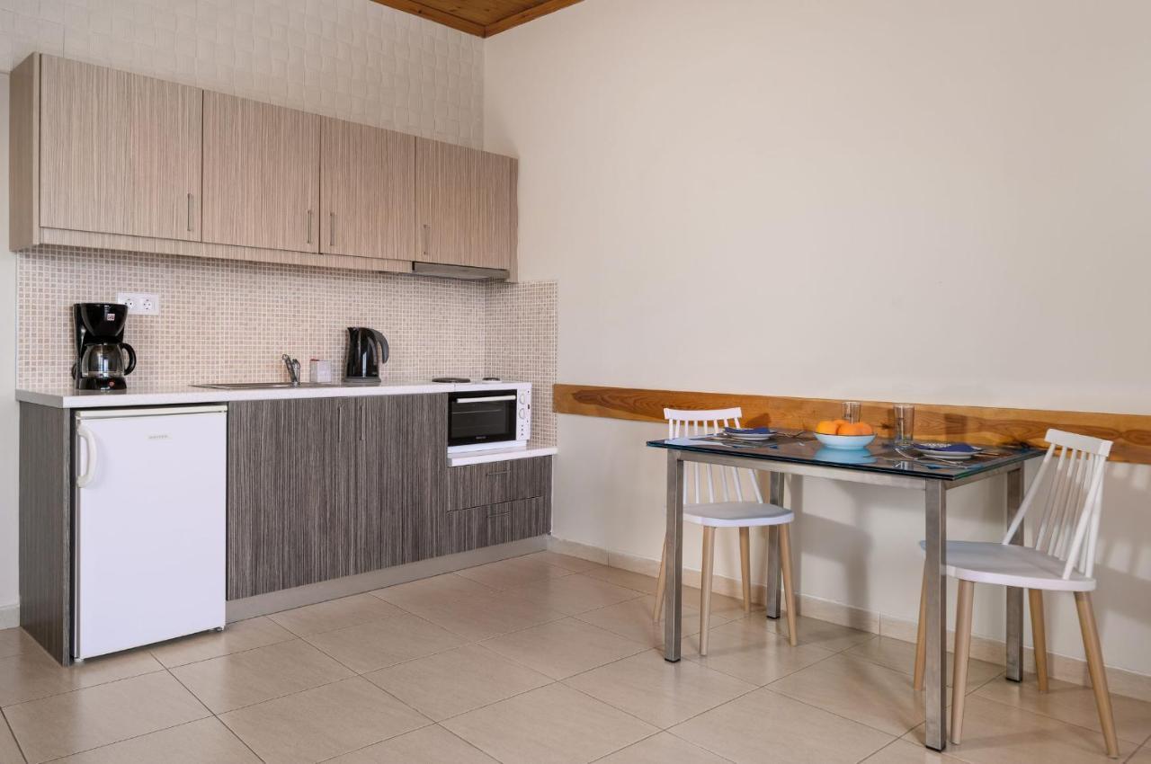 Minos Boutique Hotel Ajía Galíni Kültér fotó