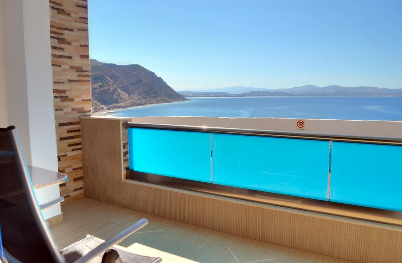 Minos Boutique Hotel Ajía Galíni Kültér fotó